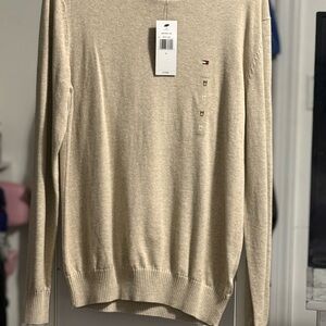 Tommy Hilfiger Tan V-Neck Sweater Classic Style